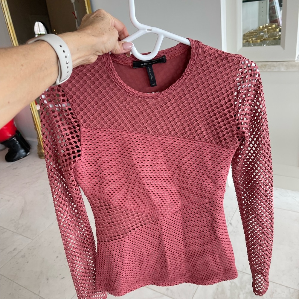 Fitted long sleeve top